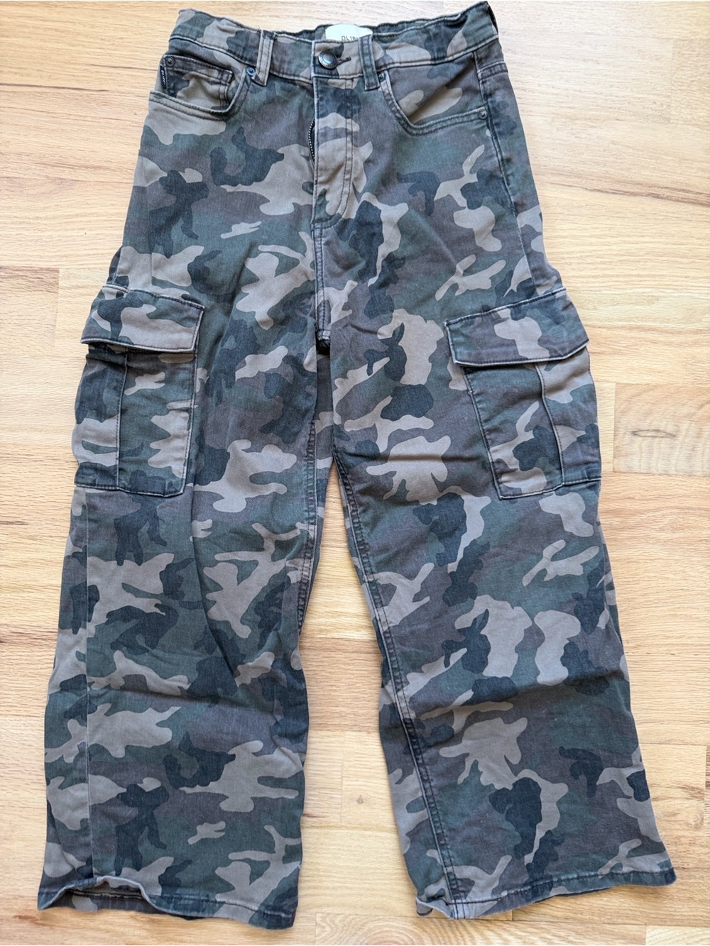 DL1961 Kids Camo Cargo Pants - Green Camo girls size 8